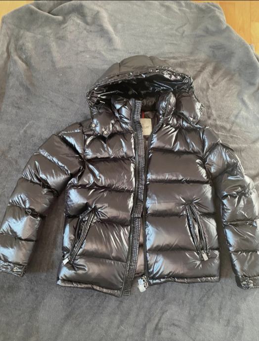 Moncler jakna