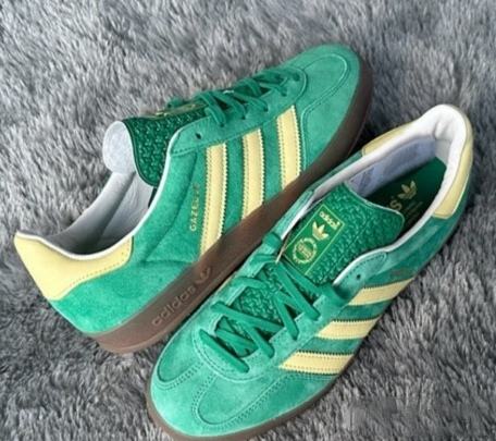 Adidas gazelle