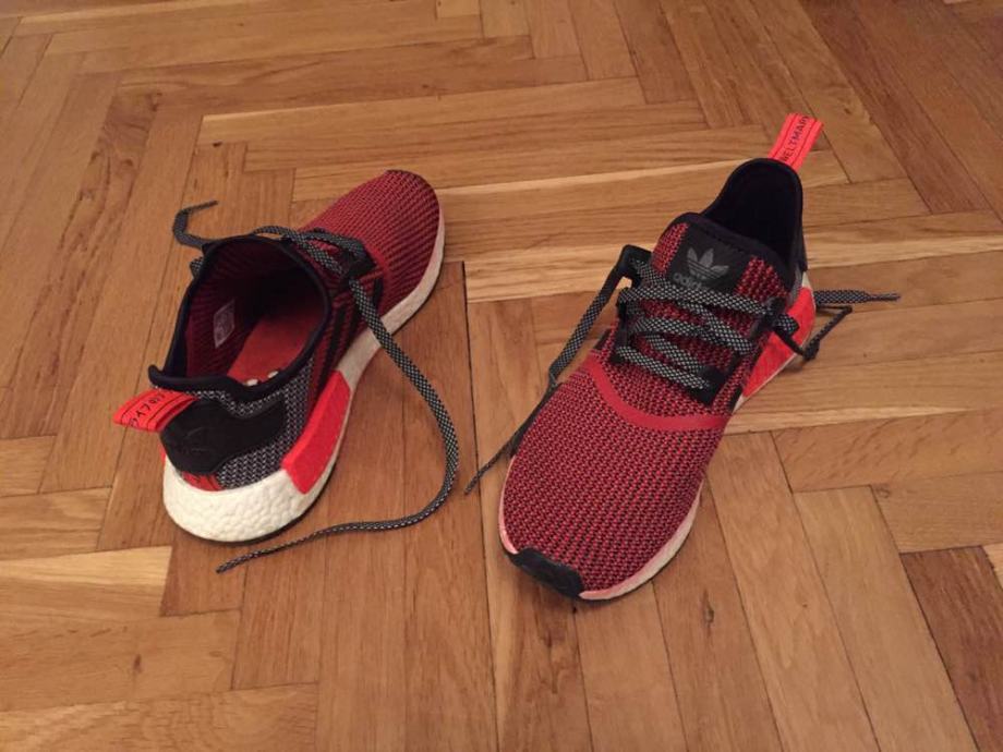 adidas nmd_r1 core black & lush red