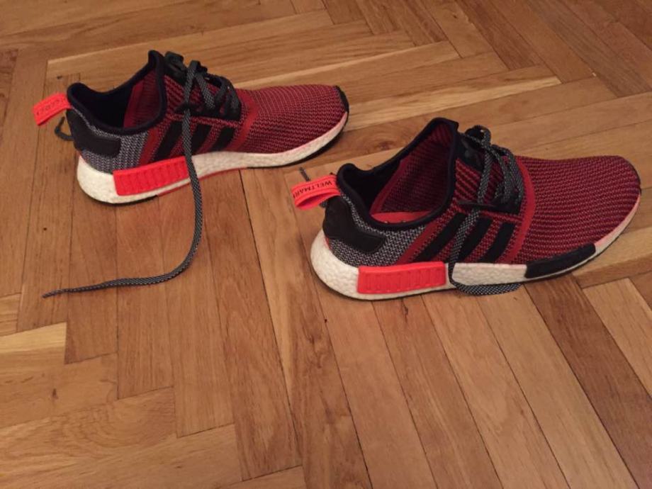 adidas nmd_r1 core black & lush red