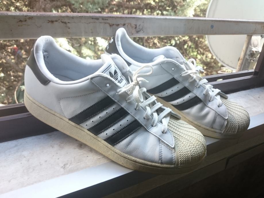 Adidas superstar, broj 44