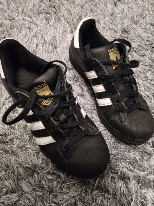 Adidas tenisice br. 36