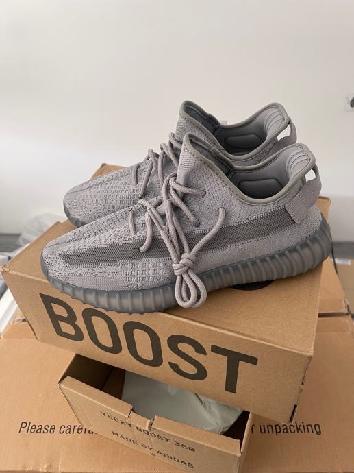 Adidas yeezy 350 Steel Grey