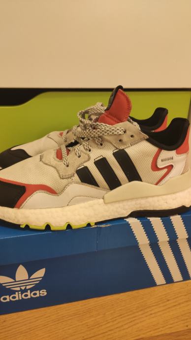 Adidas nite hotsell jogger 43