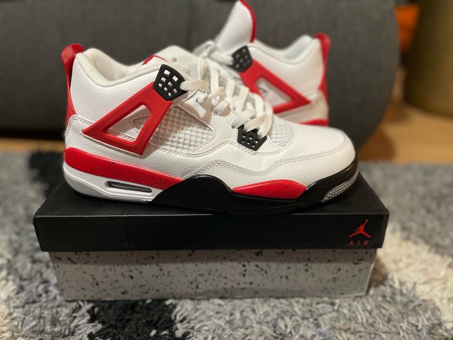 Air Jordan 4 Red Cement