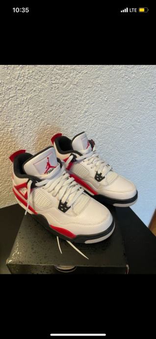 Air Jordan 4 Retro “Red Cement”