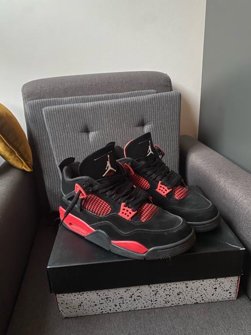 Jordan 4 Red Thunder