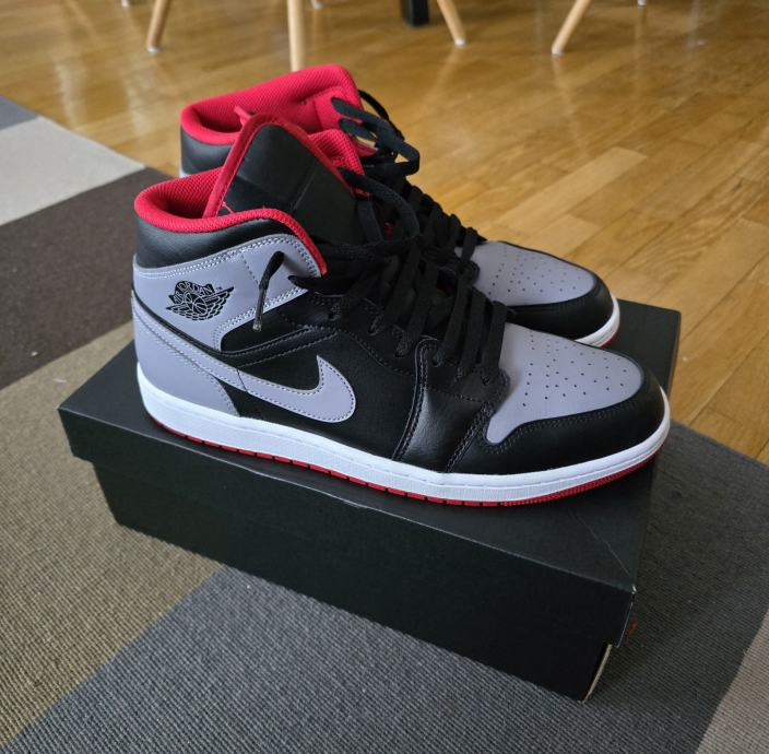 Nike Air Jordan 1