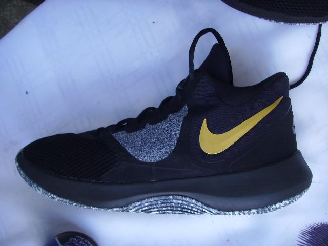 nike air precision 2 black and gold