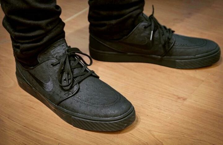 nike sb stefan janoski black leather