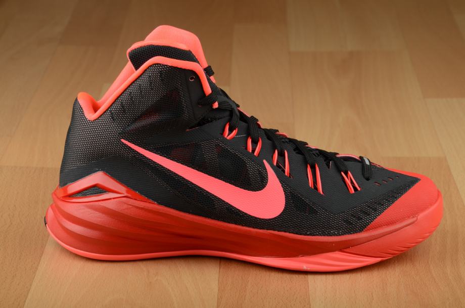 nike hyperdunk red and black