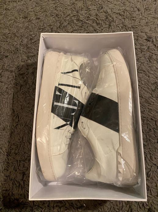 Valentino Garavani Open Sneakers