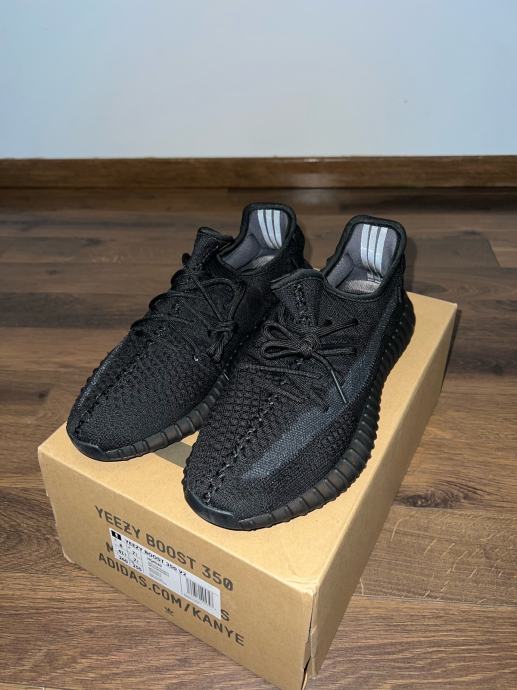 Yeezy 350 v2 “Onyx” Adidas boost