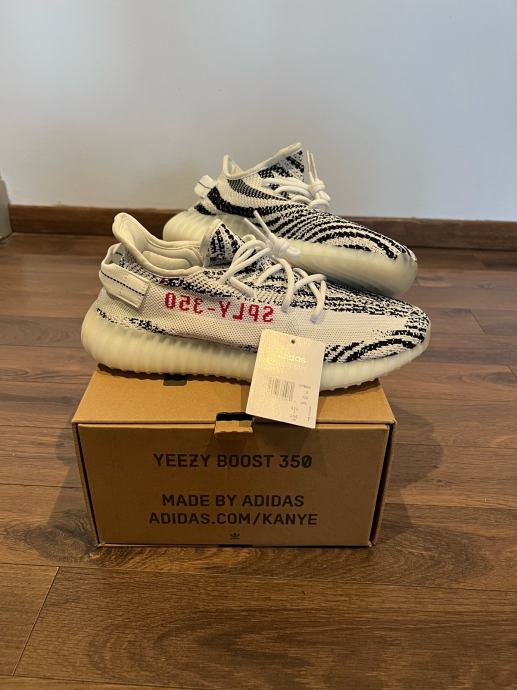 Yeezy 350 v2 Zebra Adidas Boost