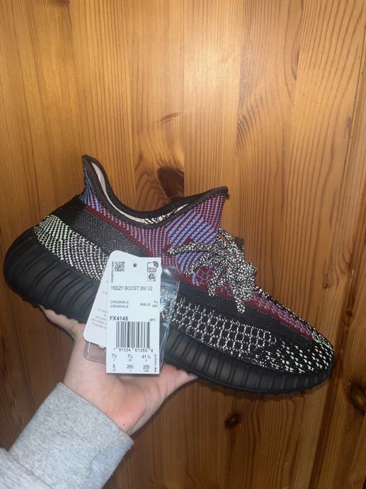 Yeezy 350 Yecheil 41 1/3