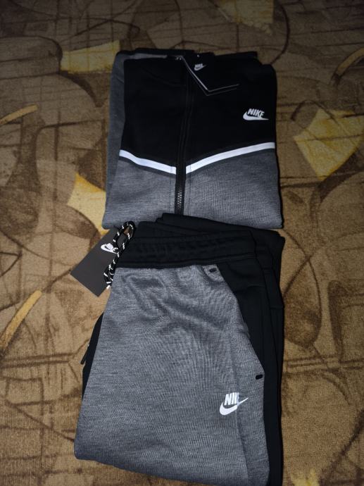 Nike tech fleece komplet