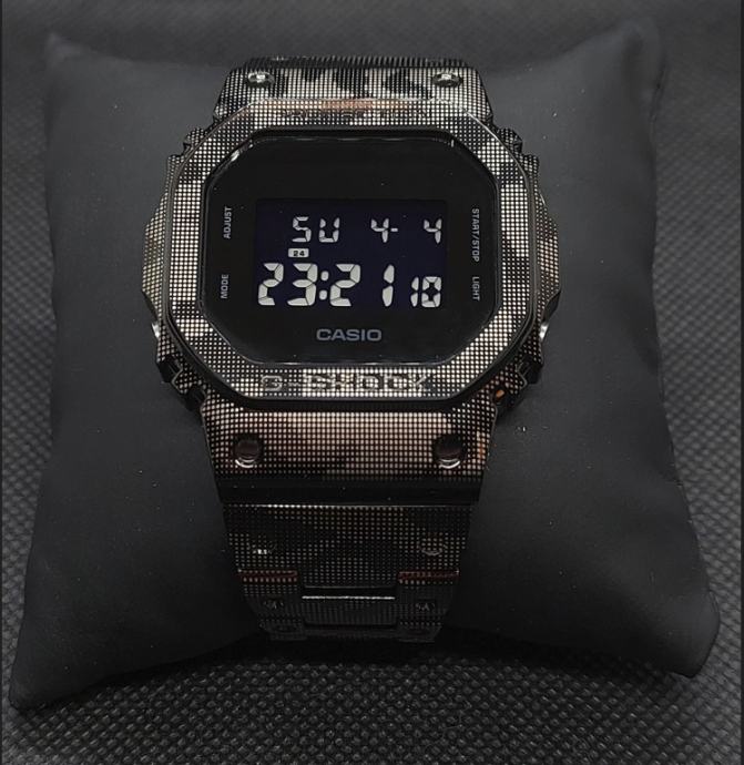 Casio G-SHOCK DW5600BB Full Metal Black Camo Moddana Kockica