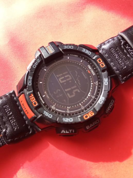 Casio Protrek PRG-270B