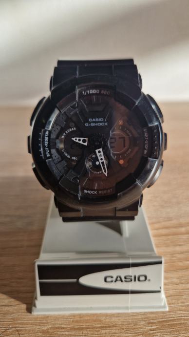 Crni G shock casio