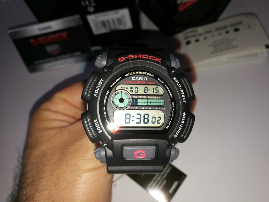 G Shock DW9052-1V