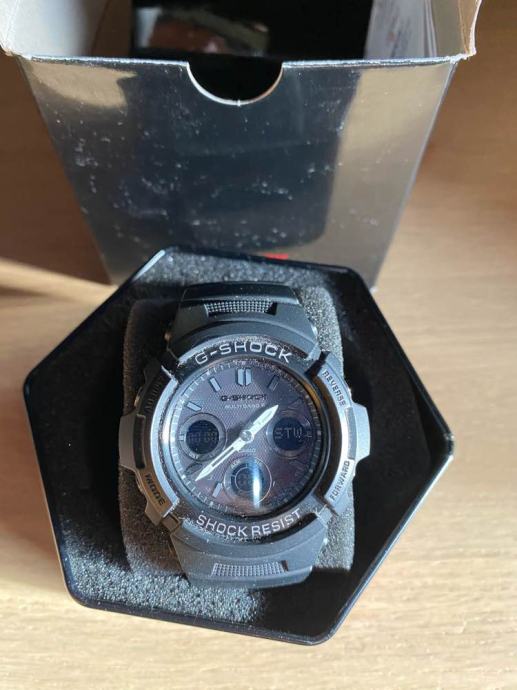 G-SHOCK sat