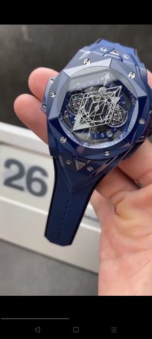 #Hublot #BigBang #BigBangSangBleu

Hublot Big Bang Sang BleuⅡBlue Cera