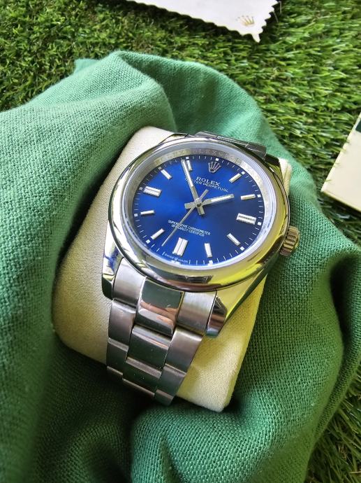 Rolex Oyster Perpetual 41 Blue Dial 124300 SWISS