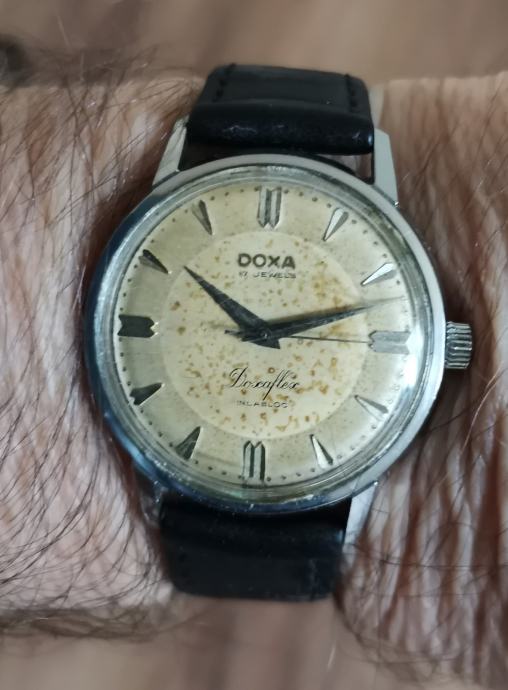 SAT "DOXA" DOXAFLEX 17 RUBIS INCABLOC-SWISS