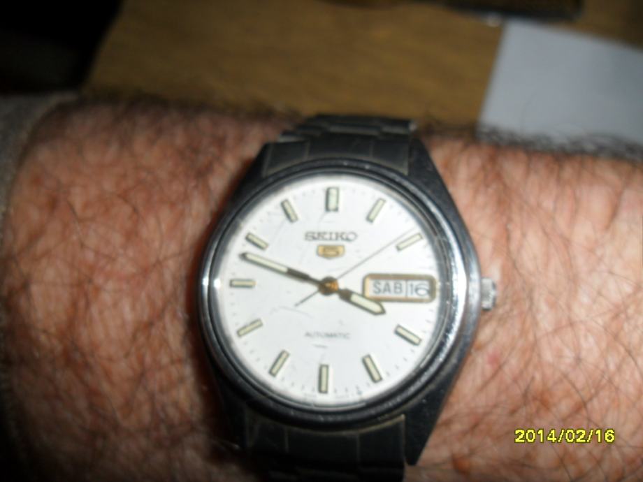 SEIKO 5 AUTOMATIK SAT BESPRIJEKORAN I TOČAN 1978. G.