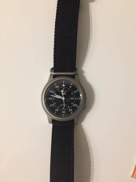 seiko 5snk809