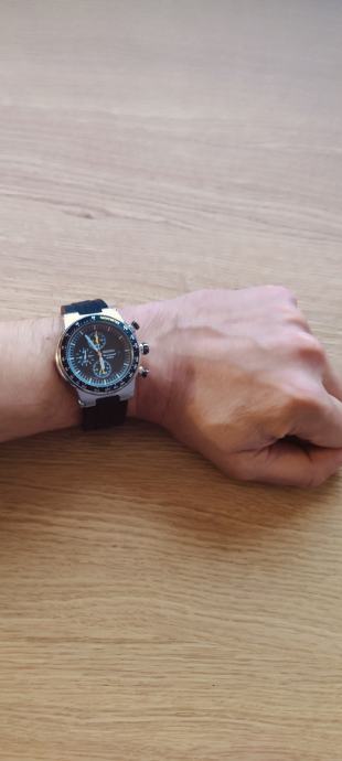 Seiko chronograph sportski sat s gumenom narukvicom, ponudite cijenu