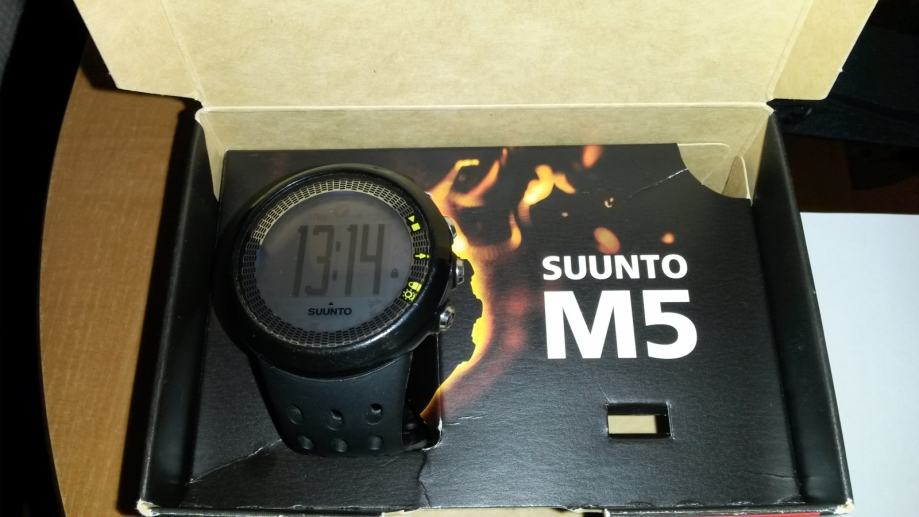 Suunto m5 hot sale all black