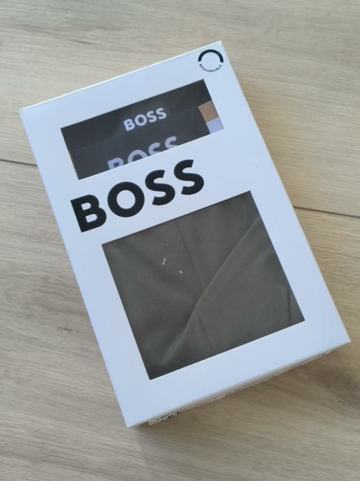 Novo HUGO BOSS Bokserice donje rubije L maslinasta zapakirano u origin