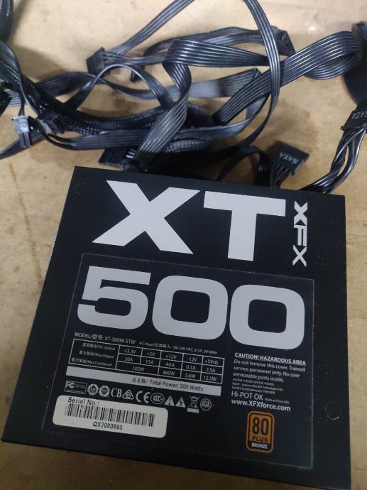 XFX XT 500w 80+ bronze crni kabeli