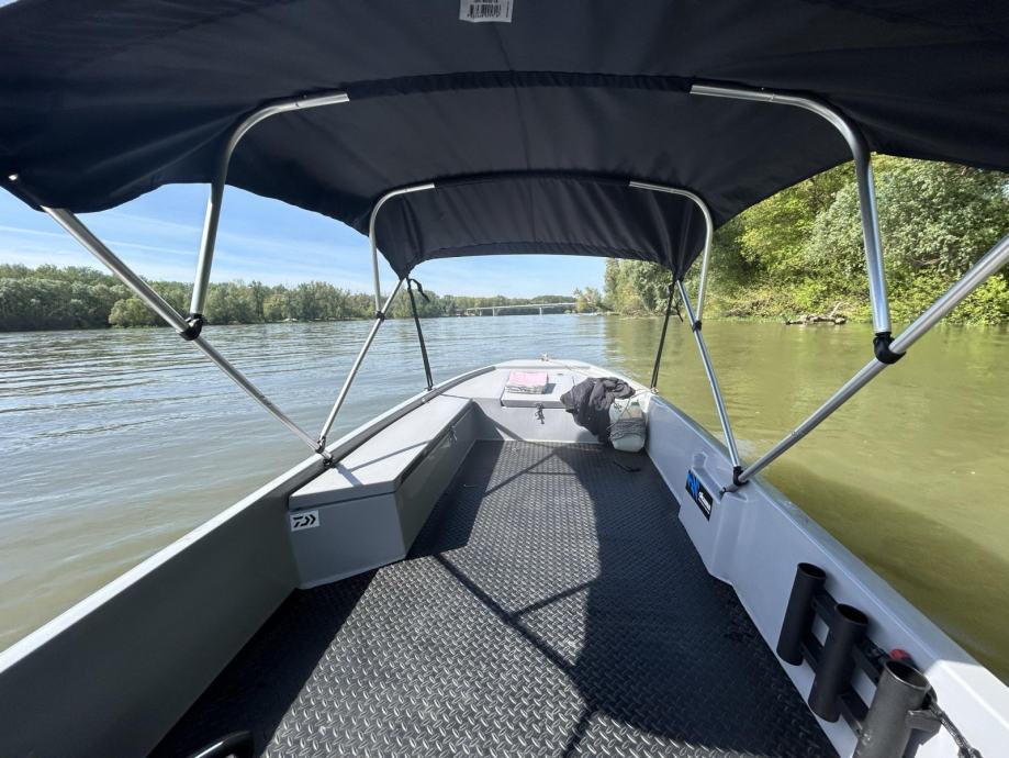 Bimini tenda sa 4 luka