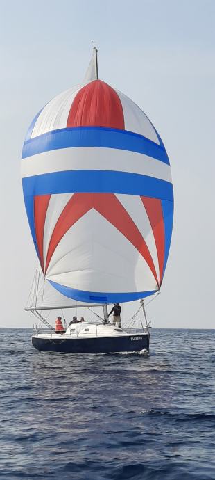 Prodajem spinaker