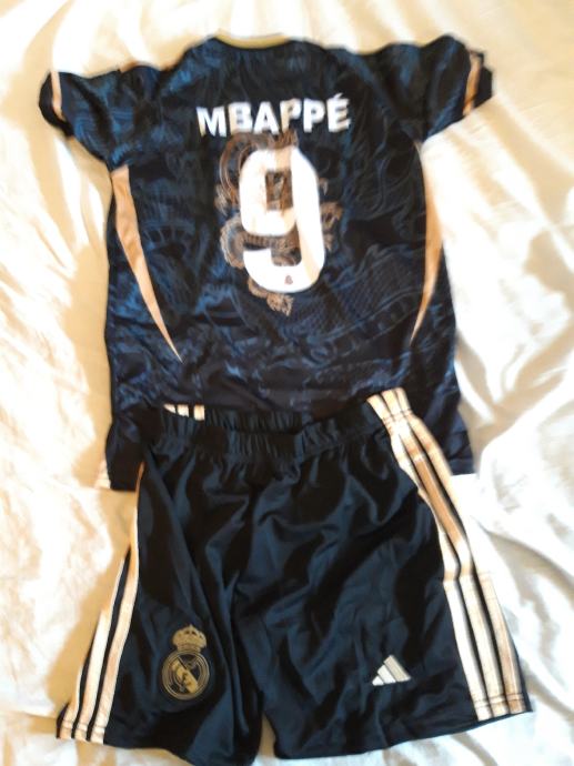 Dječji dres Mbappe Real adidas (komplet)