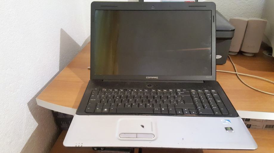 Compaq Presario CQ70 za dijelove,17'',RAM 4GB, matična neradi PRILIKA!