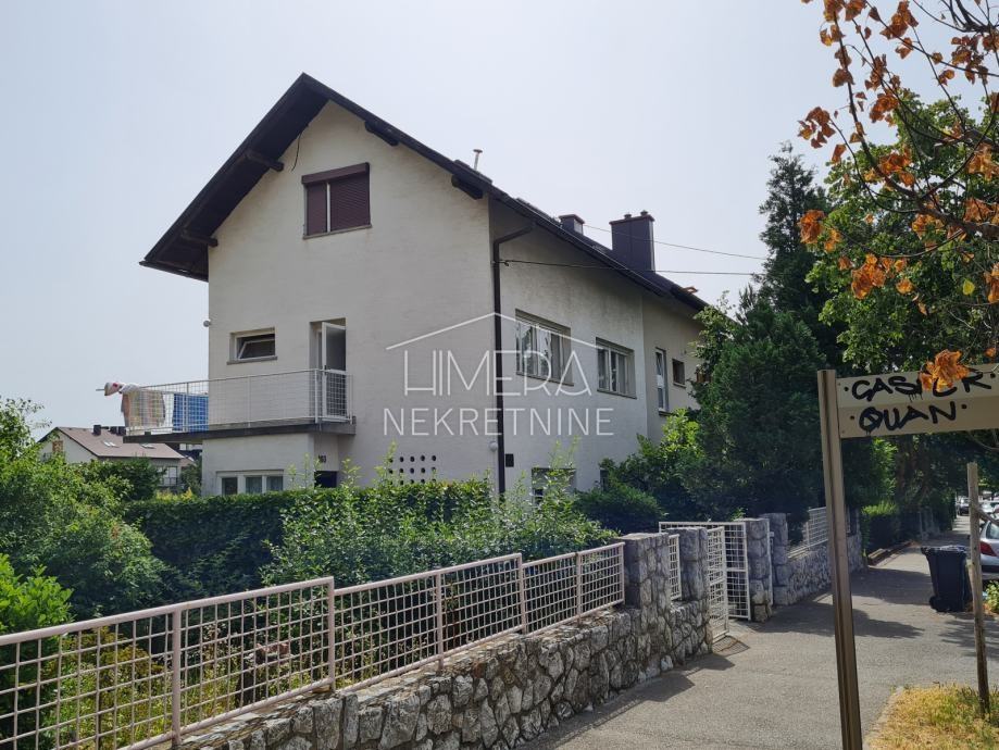 Atraktivna Kuća na Prestižnoj Lokaciji – Srebrnjak, Parcela 556 m² (prodaja)