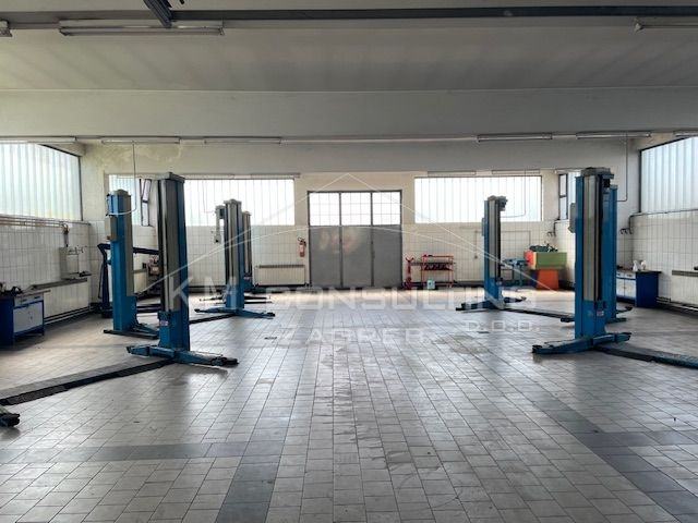 Servis radiona cca 400 m2 za zakup (iznajmljivanje)