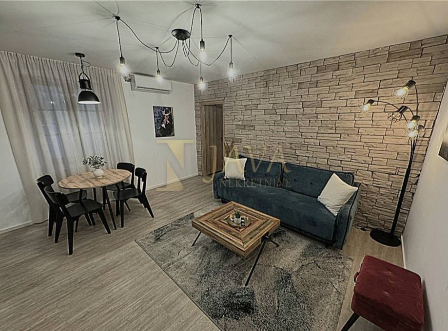 Centar/Rijeka, 2 apartmana, potpuno namješteni, prilika