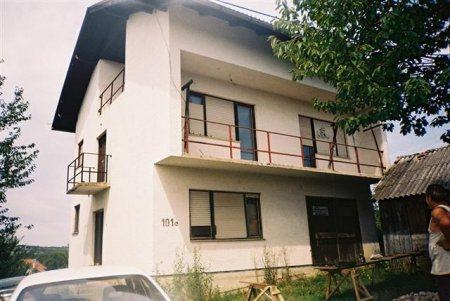 Cerovac Vukmanićki, visoka prizemnica 200 m2 35 000 € (prodaja)