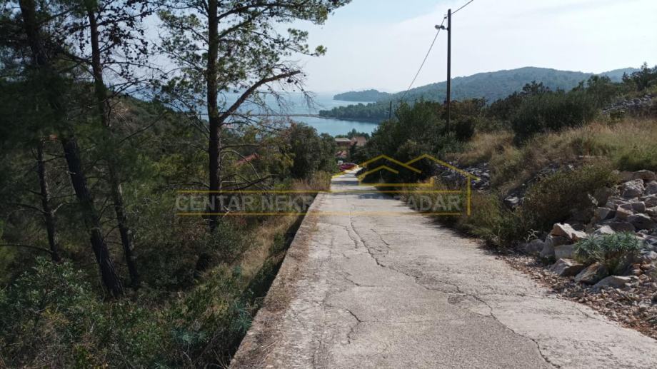 Dugi otok, Zaglav, građevinsko zemljište blizu mora, 604m2