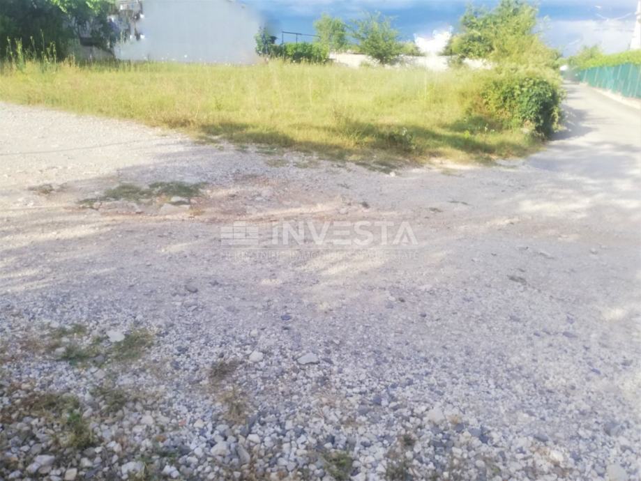 Fažana, atraktivno građevinsko zemljište 804 m2