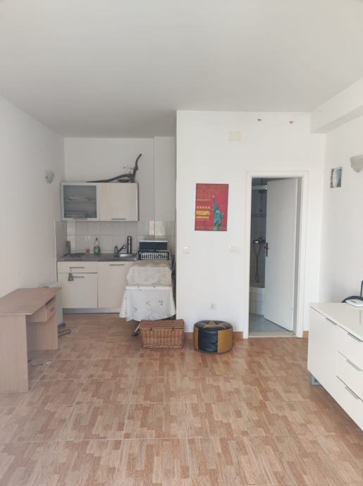 Garsonjera 20 m2 - Prizemlje - Makarska (prodaja)