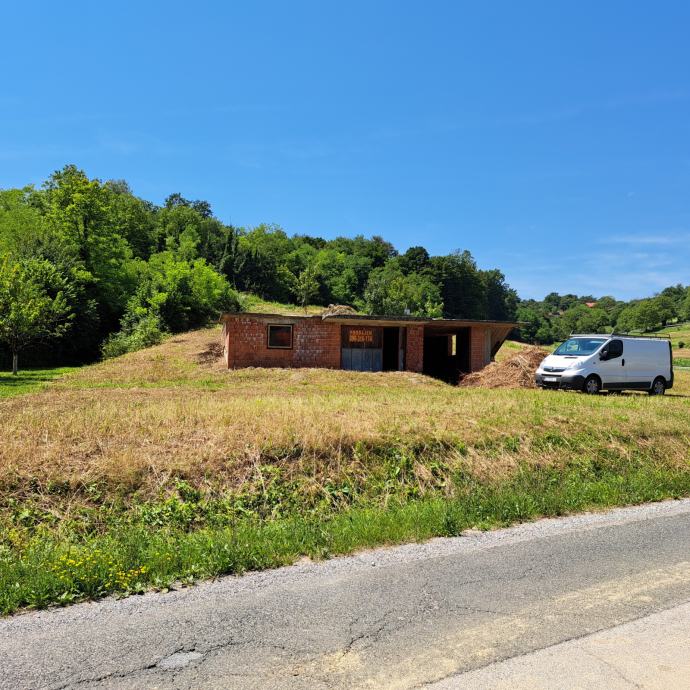 Gornja Stubica (Banšćica) 56.00 m2, 1187 m2 zemljišta, zamjena (prodaja)