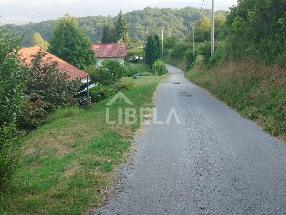 Građevinsko zemljište 1085m2 - Donji Laduč - Zaprešić