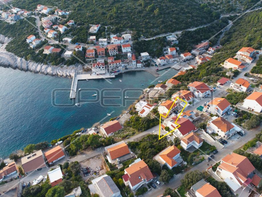 Građevinsko zemljište 400 m2, Čara, uvala Zavalatica, Korčula, drugi r