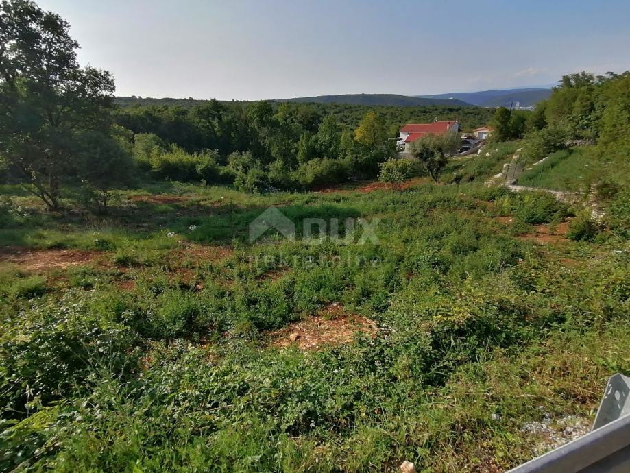 ISTRA - RAKALJ građ. teren s pogledom na more