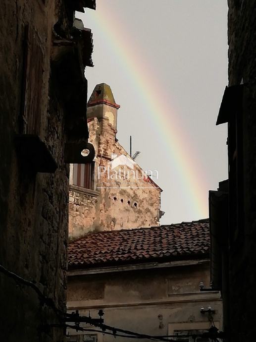 Istra,Vodnjan šarmantna kamena kuća u prodaji (prodaja)